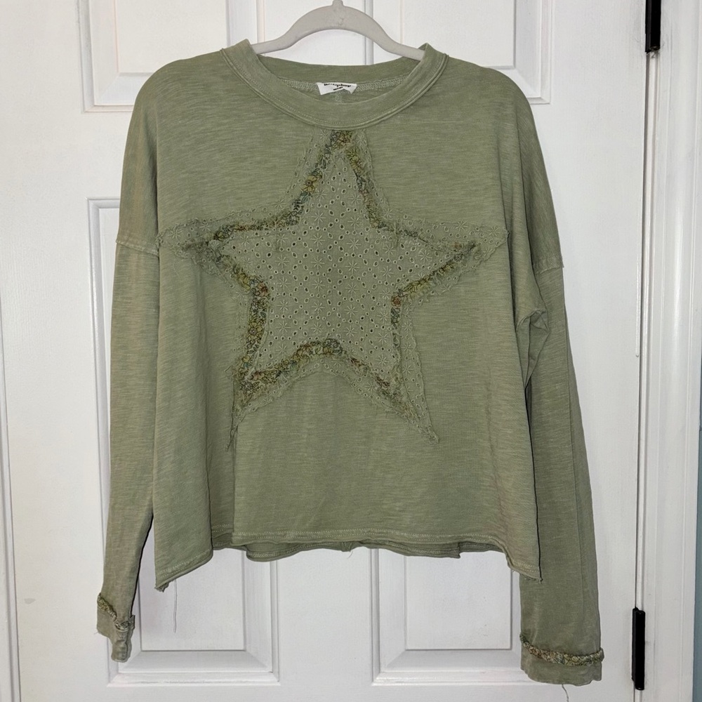 NWT Mittoshop Sage Mineral Wash Star Patch Long Sleeve Cotton Eyelet Top